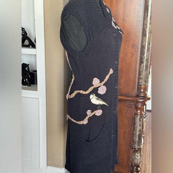 Cevelo Black Cardigan Embellished Appliqué - Picture 5 of 15